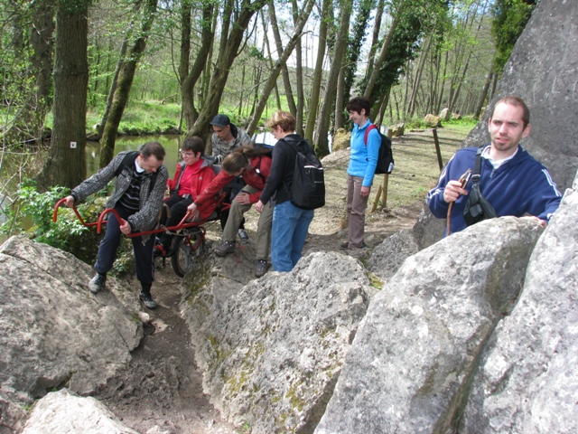 randonnée sportive avec joëlettes, Hotton, 2012